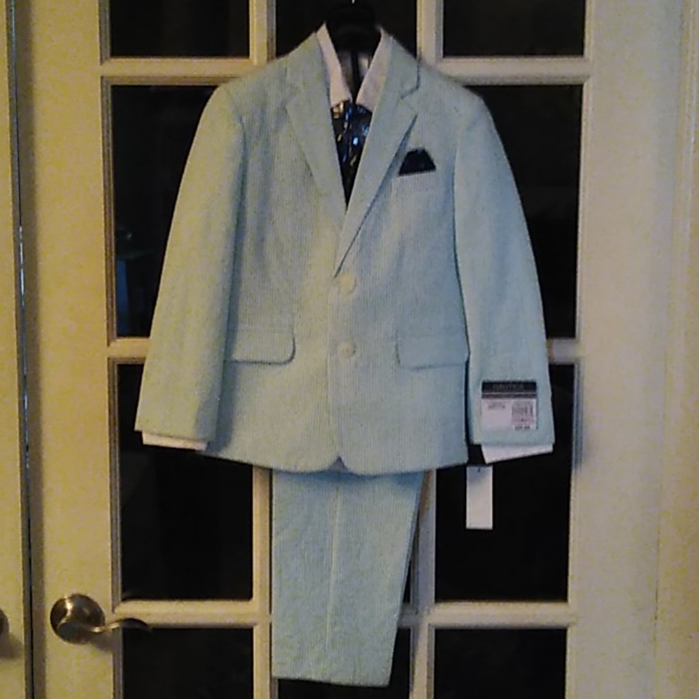 Boys 4 pc suit